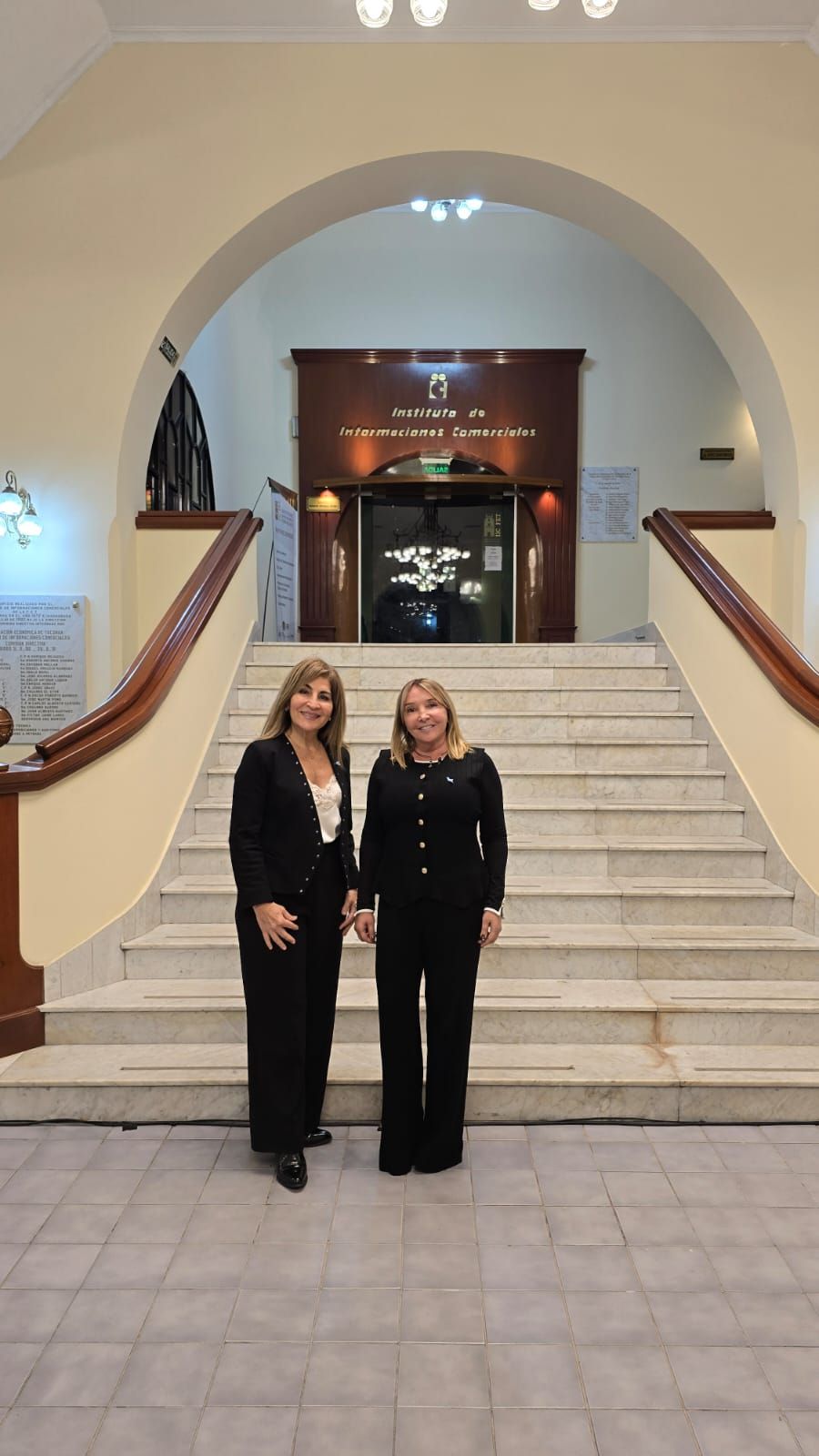 Estela Payrola y María Luisa Marigliano, socias gerentes de Marigliano & Payrola, en el Instituto de Informaciones Comerciales de Tucumán
